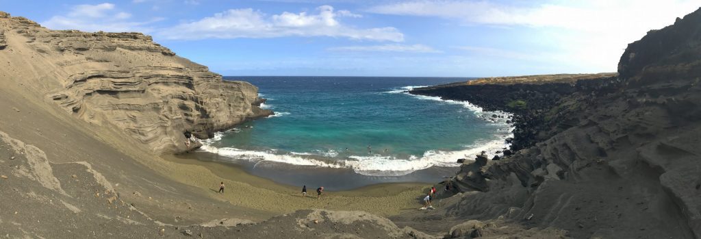 Green sand beach vue du haut des falaises