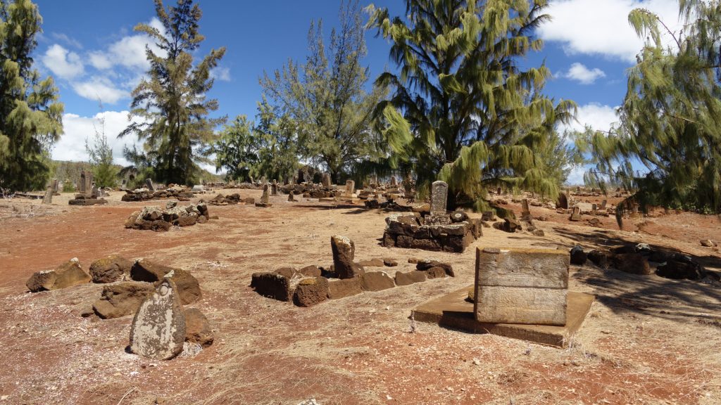 Le cimetière asiatique près de Port Allen